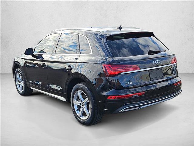 Used 2023 Audi Q5 2.0T Premium w/ Convenience Package image 8