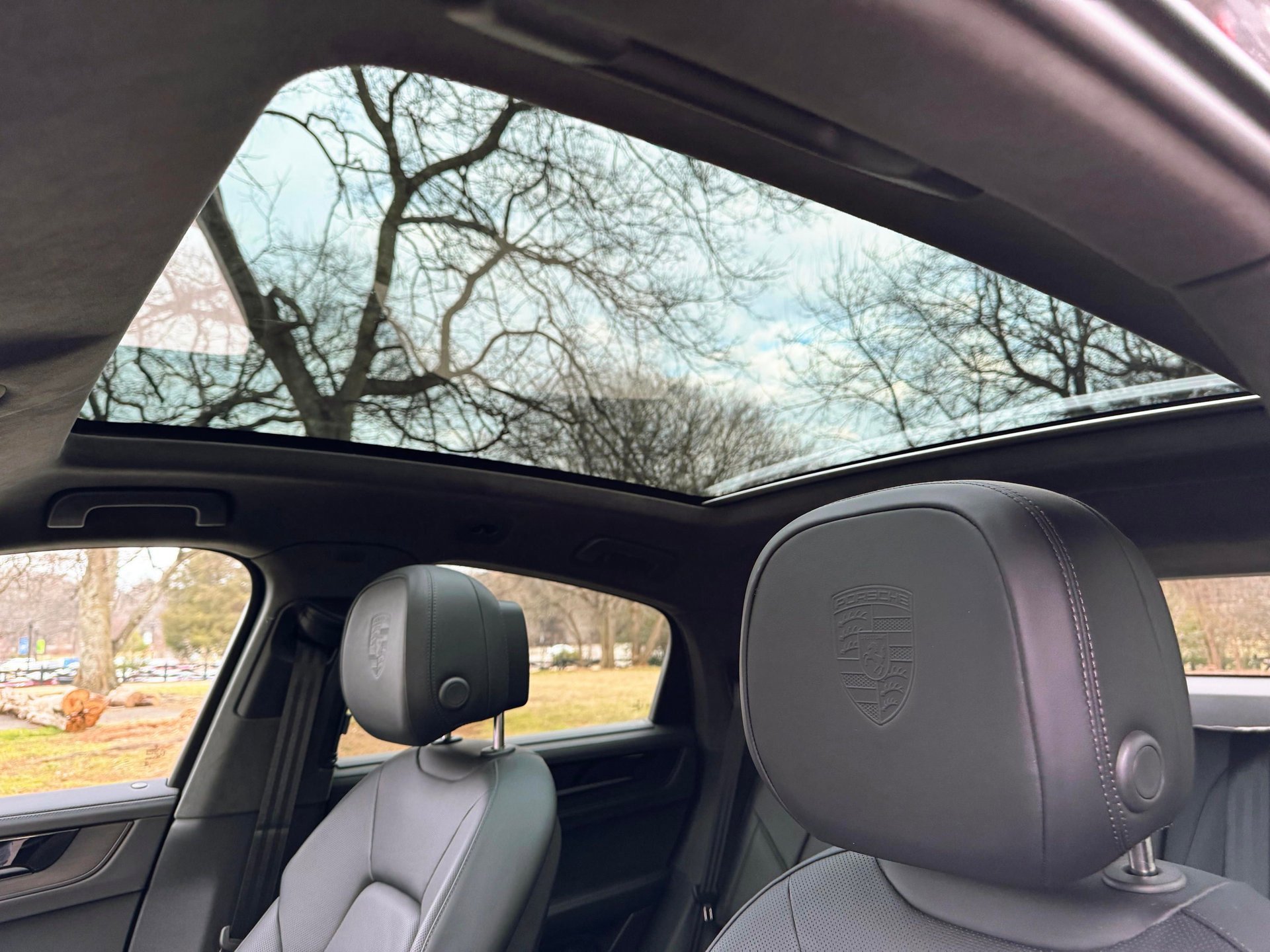 Used 2025 Porsche Cayenne GTS image 16