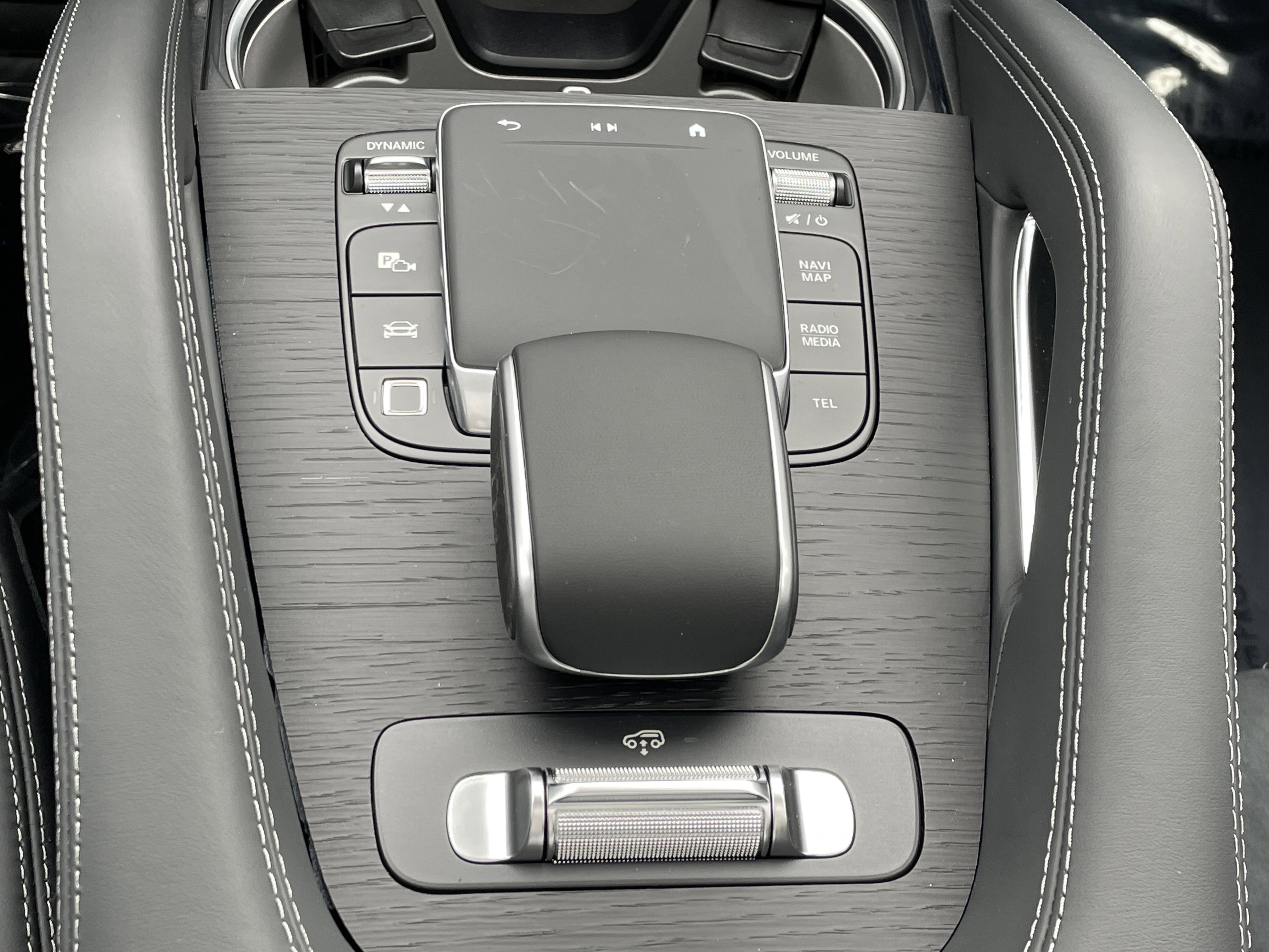 New 2026 Mercedes-Benz GLE 53 AMG 4MATIC image 32