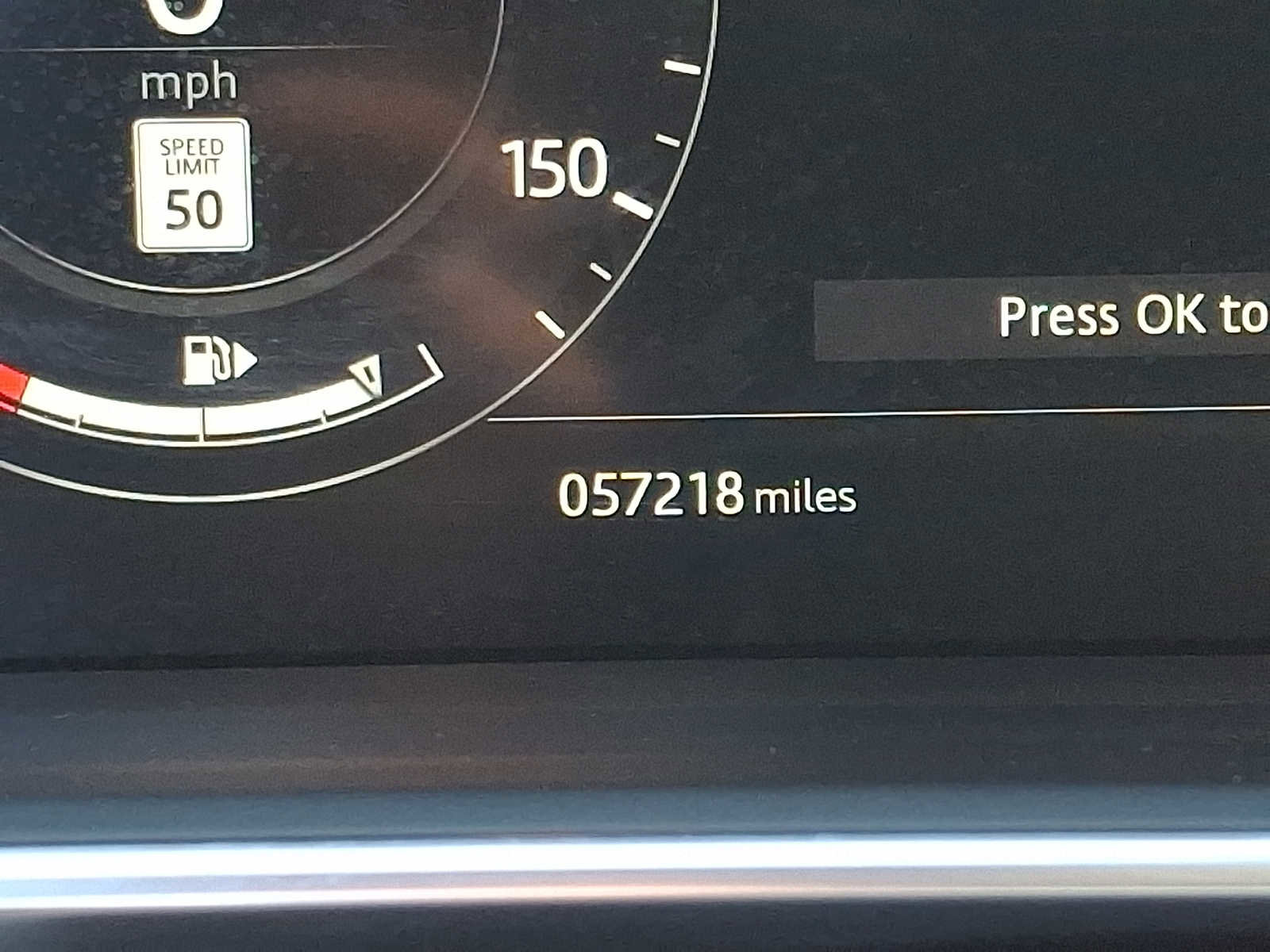 Used 2018 Land Rover Range Rover HSE image 23