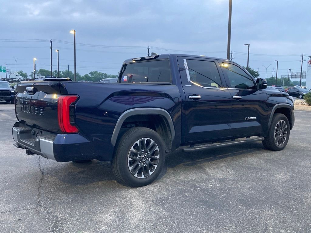 Used 2024 Toyota Tundra Limited w/ Power Package AWD/4WD image 3