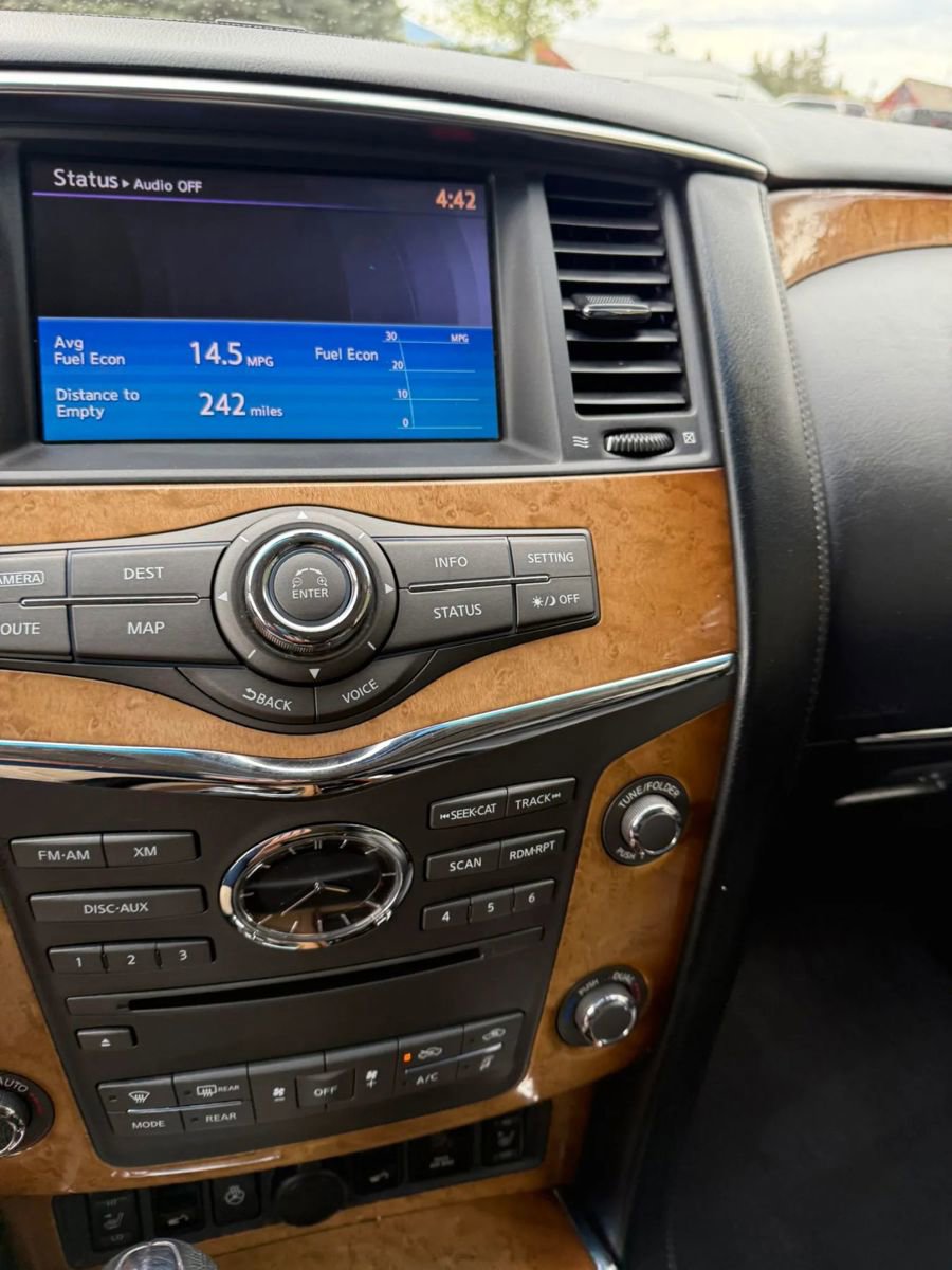 Used 2013 INFINITI QX56 4WD w/ Theater Pkg image 17