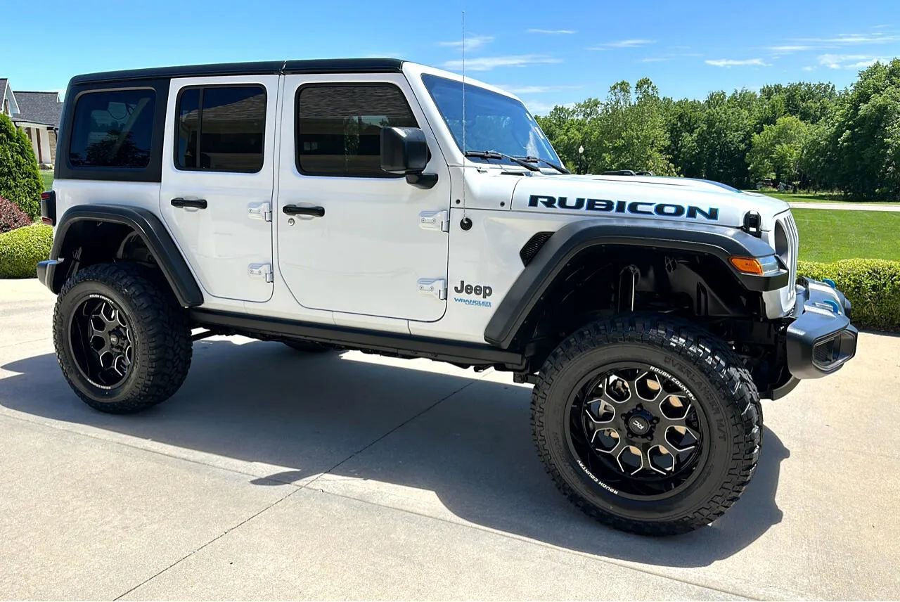 Used 2022 Jeep Wrangler Unlimited Rubicon 4xe image 6