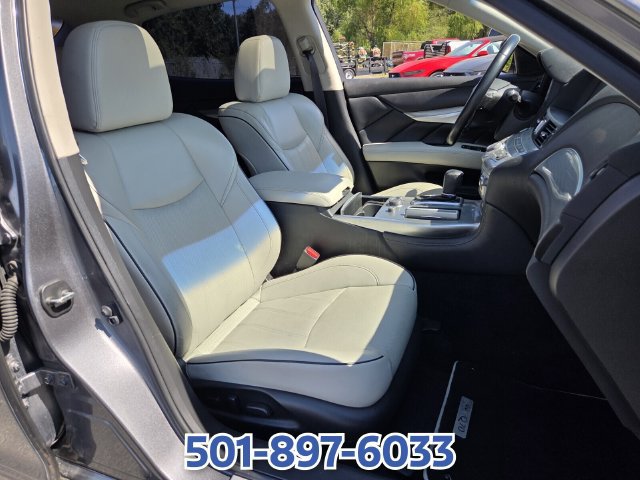 Used 2018 INFINITI Q70 L 3.7 RWD image 15
