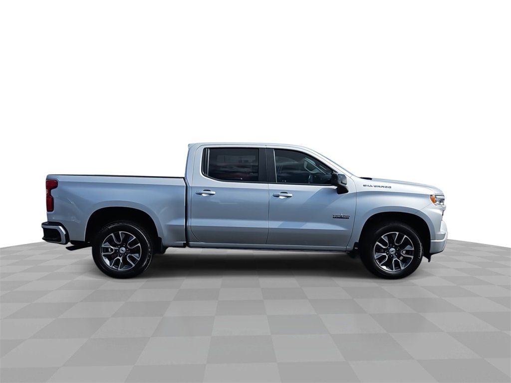 Used 2022 Chevrolet Silverado 1500 RST w/ Protection Package image 9