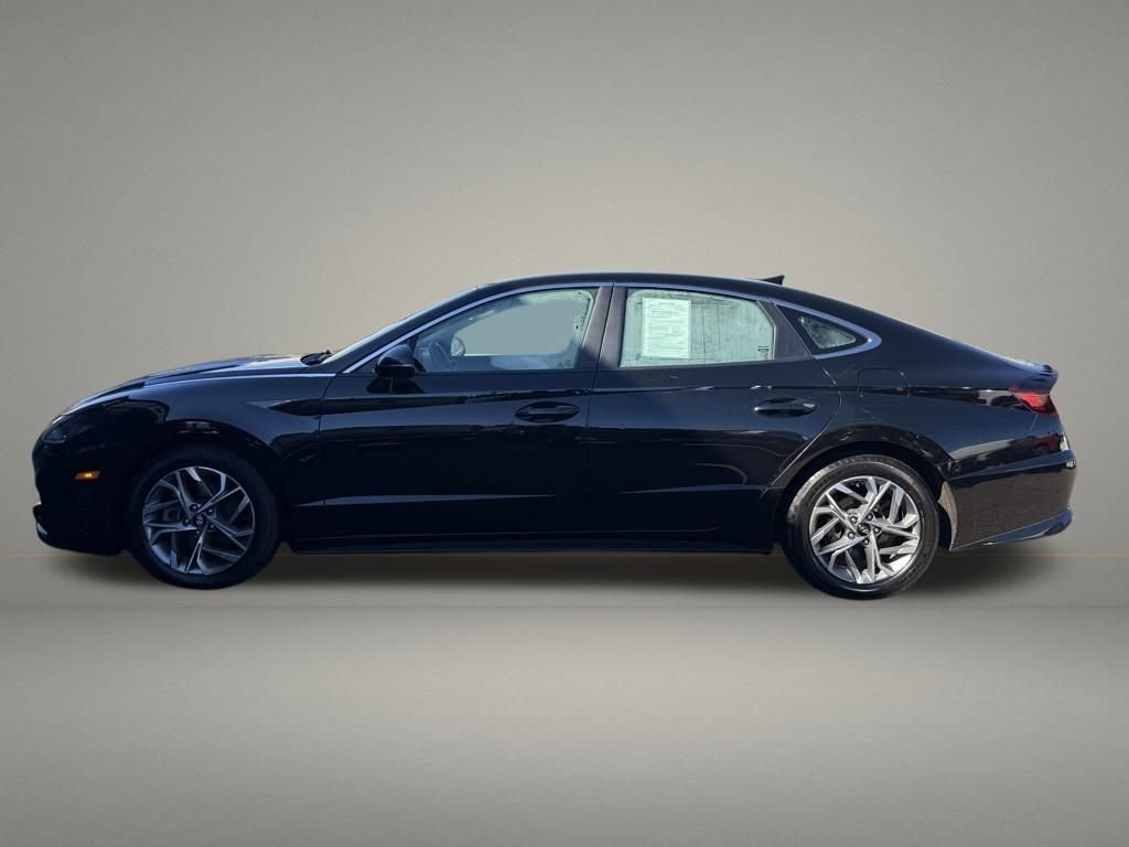 Used 2022 Hyundai Sonata SEL FWD image 2