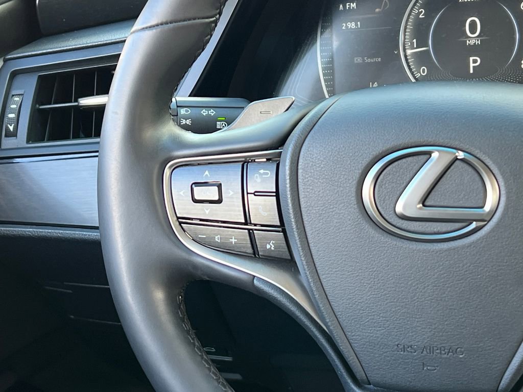 Used 2022 Lexus ES 350 w/ Premium Package image 18