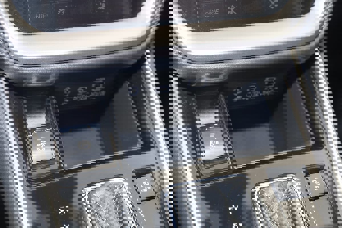 Used 2025 Subaru Outback Touring XT image 30