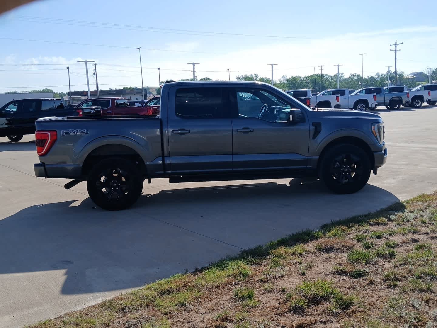 Used 2022 Ford F150 XLT w/ Equipment Group 302A High AWD/4WD image 10