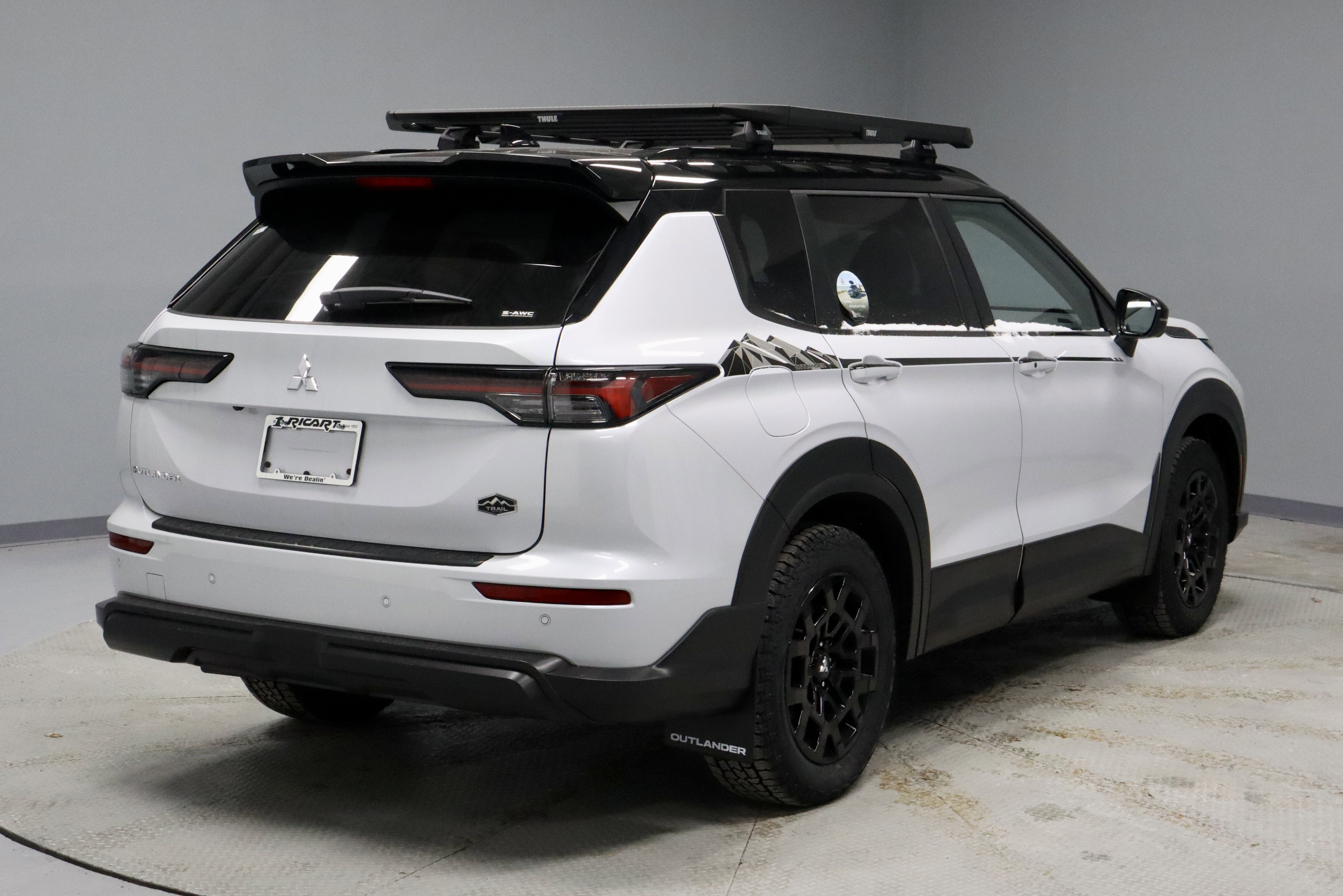 New 2026 Mitsubishi Outlander Trail Edition image 8