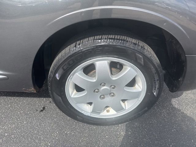 Used 2005 Chrysler PT Cruiser Touring FWD image 13