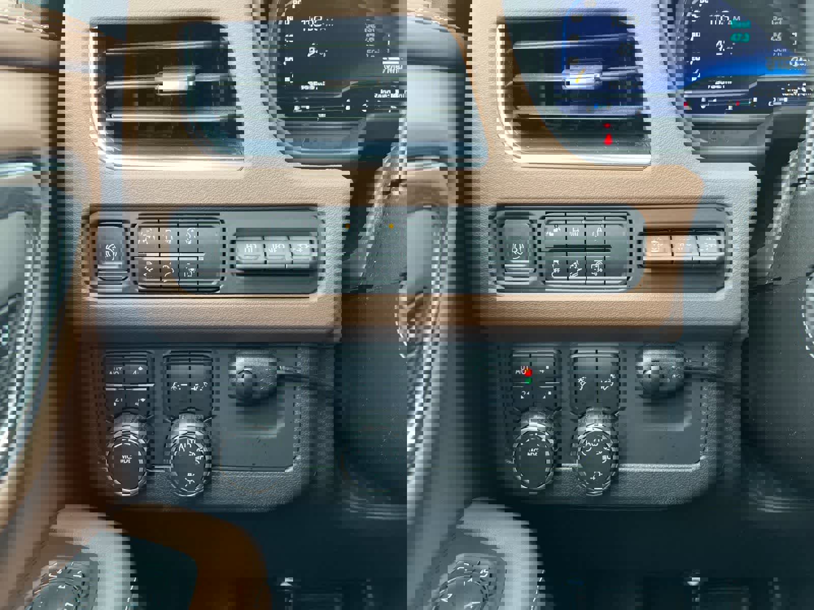 Used 2023 Chevrolet Tahoe High Country image 30