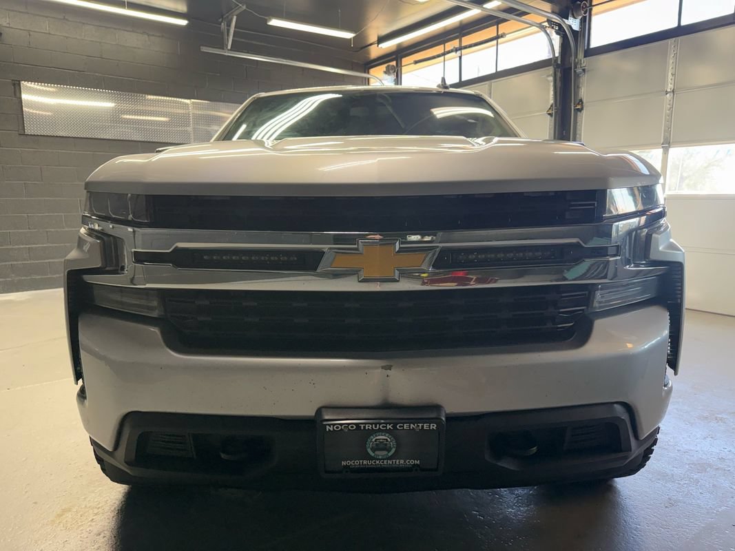 Used 2019 Chevrolet Silverado 1500 LT w/ All-Star Edition AWD/4WD image 2