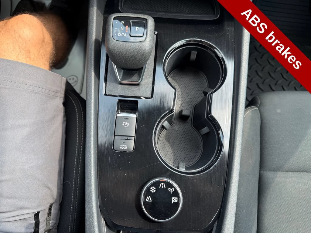 Used 2023 Nissan Rogue S AWD/4WD image 29