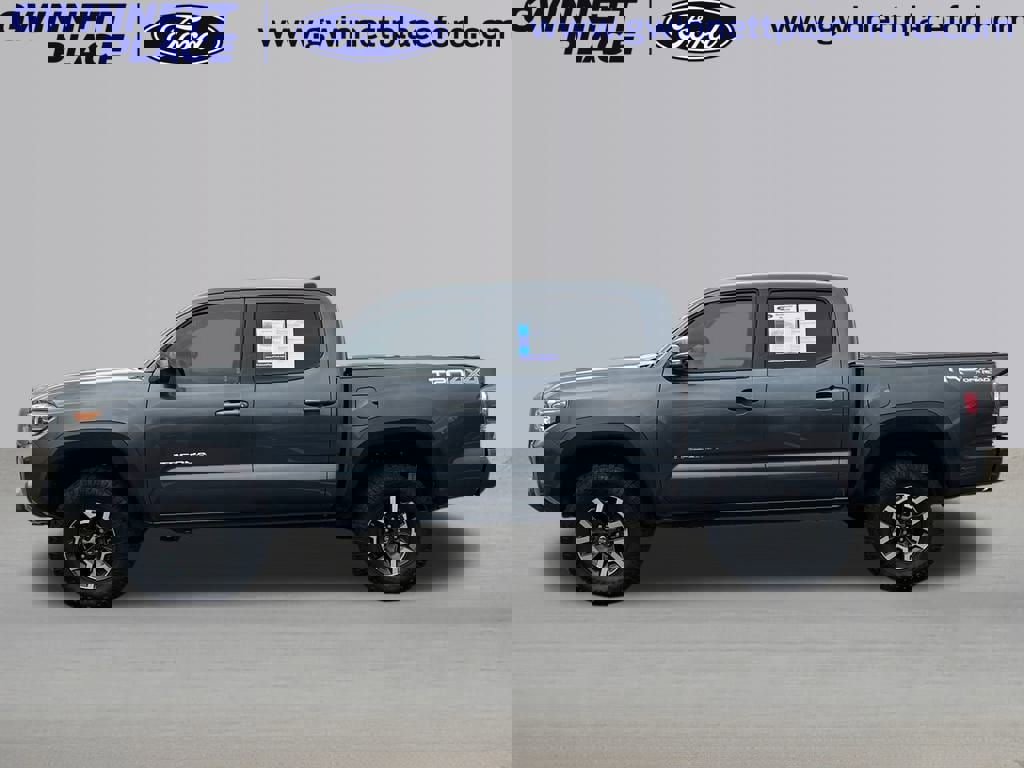 Used 2020 Toyota Tacoma TRD Off-Road image 8