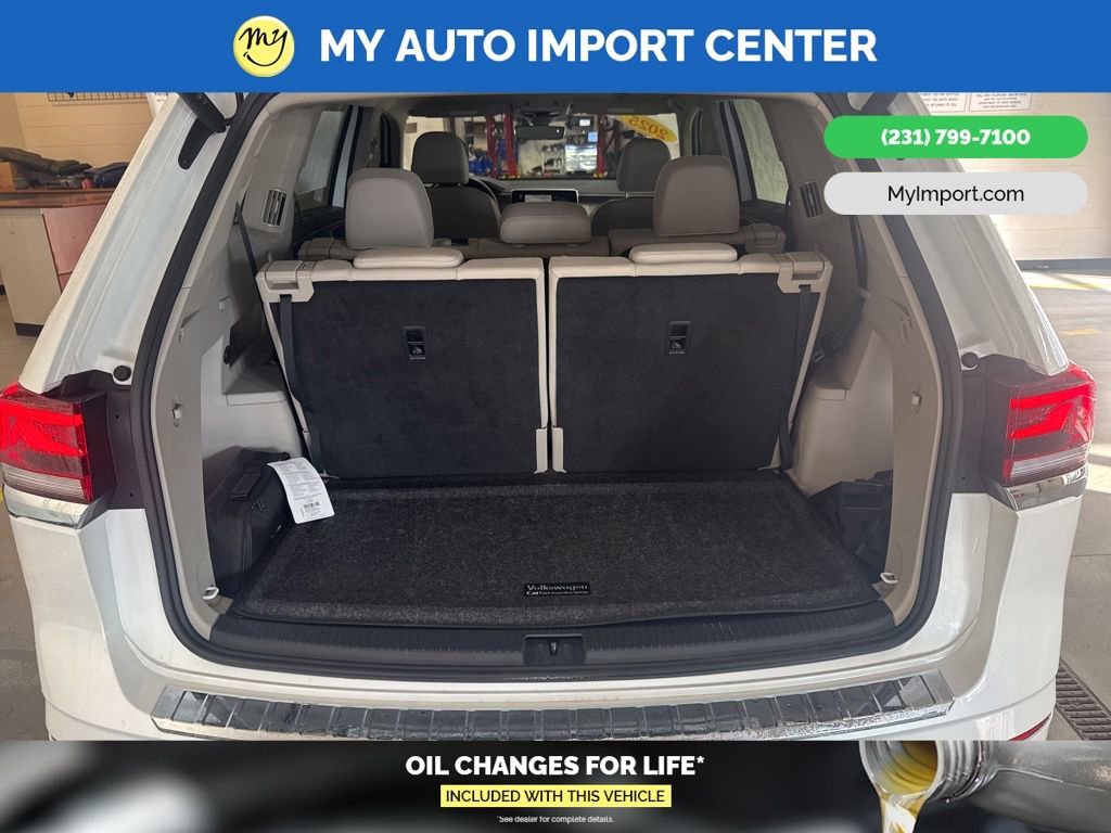 Used 2025 Volkswagen Atlas SEL Premium R-Line image 29