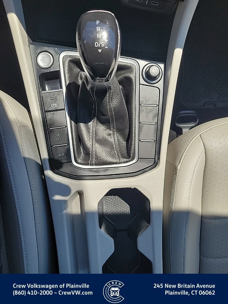 Certified 2024 Volkswagen Jetta SE w/ Panoramic Sunroof Package FWD image 10