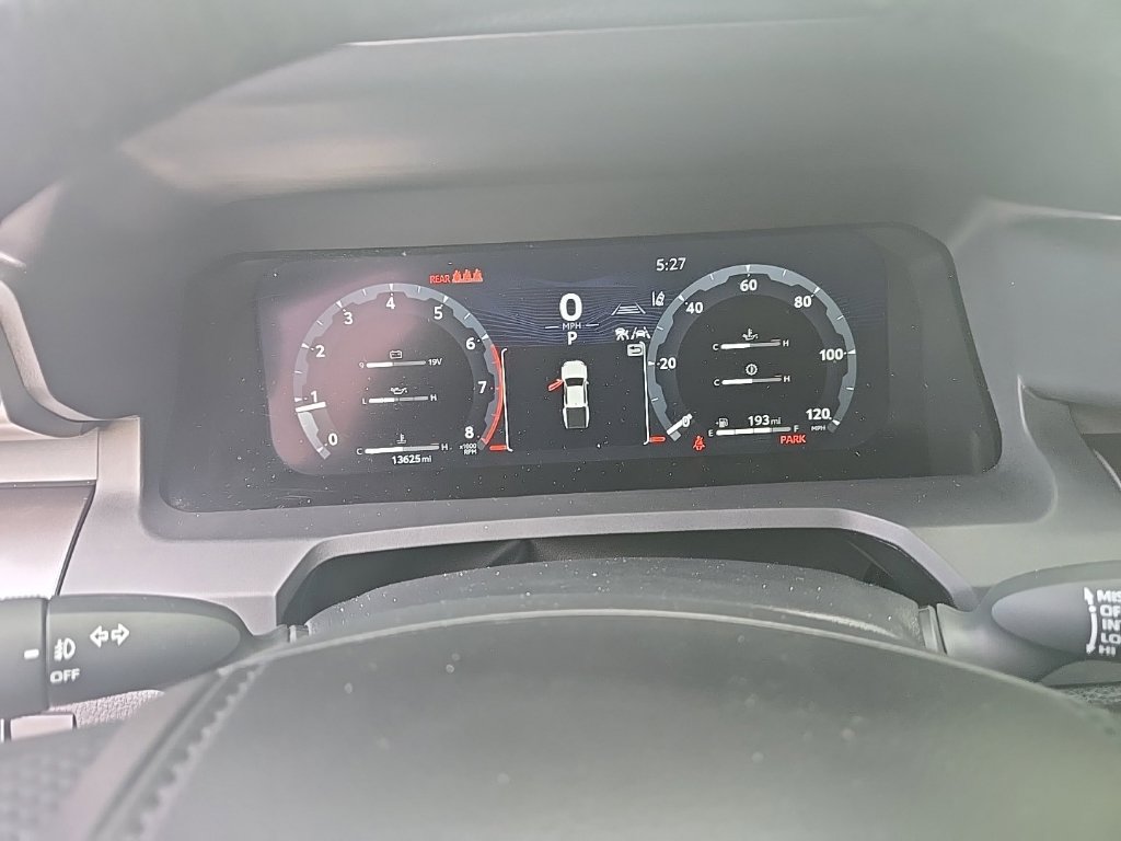 Used 2025 Toyota Tacoma TRD Sport AWD/4WD image 12