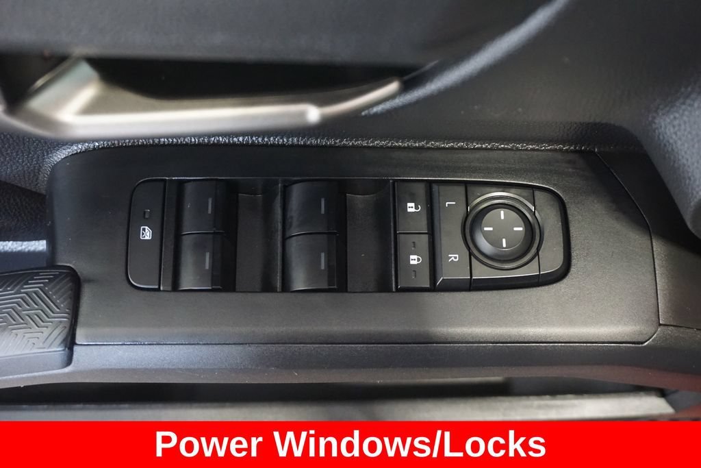 Used 2024 Toyota Tacoma TRD Off-Road AWD/4WD image 6