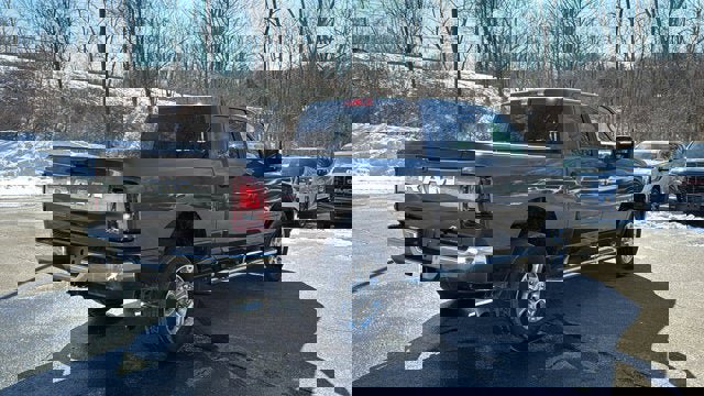 Used 2025 RAM 2500 Big Horn AWD/4WD image 8