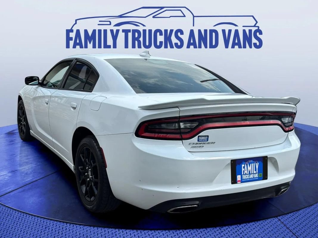 Used 2016 Dodge Charger SXT AWD/4WD image 3