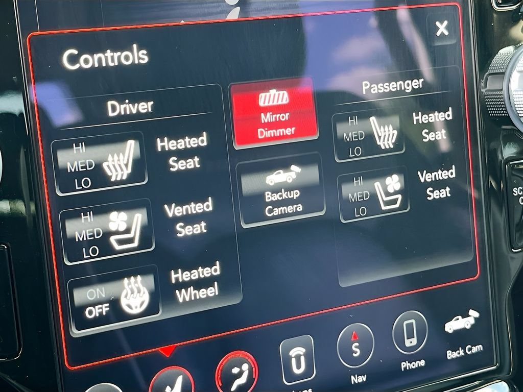 Used 2021 RAM 1500 Laramie AWD/4WD image 21