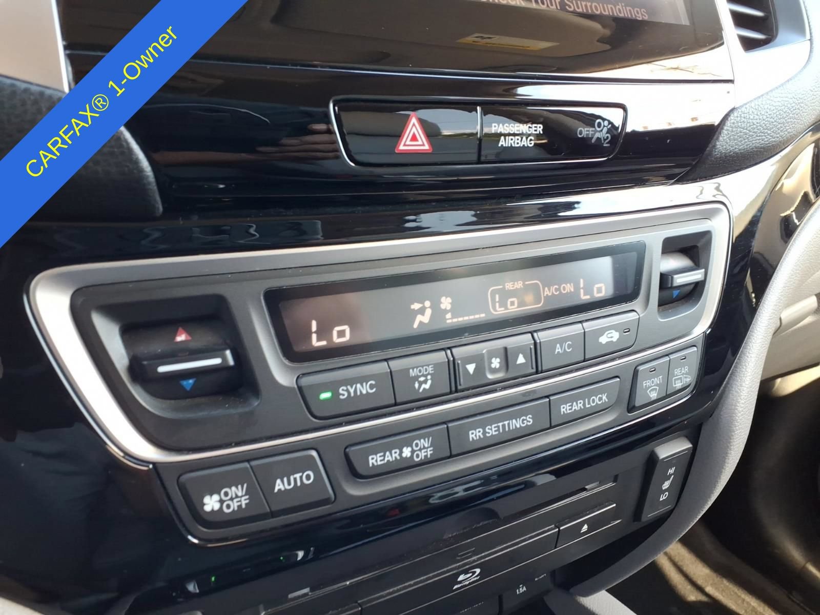 Used 2018 Honda Pilot Touring image 23