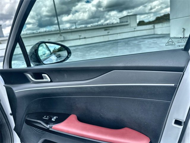 Used 2023 Kia K5 GT-Line image 29