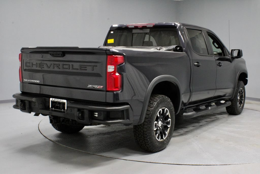 Used 2023 Chevrolet Silverado 1500 ZR2 w/ Technology Package AWD/4WD image 11