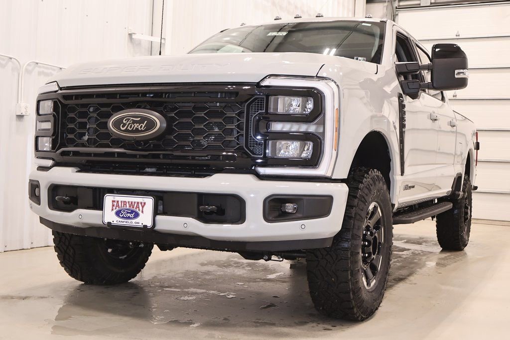 New 2026 Ford F350 Lariat w/ Tremor Off-Road Package image 5