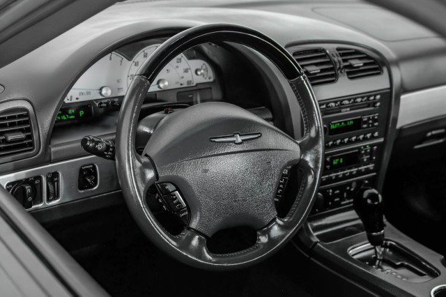 Used 2002 Ford Thunderbird image 14