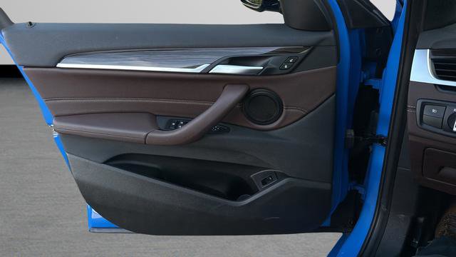 Used 2023 BMW X2 sDrive28i w/ M Sport Package image 26