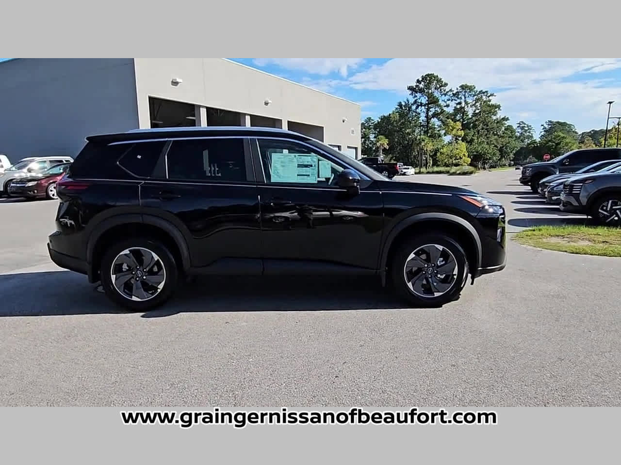 New 2026 Nissan Rogue SV image 35