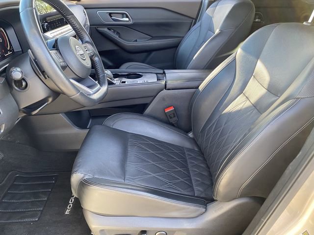 Used 2023 Nissan Rogue Platinum w/ Platinum Premium Package image 18