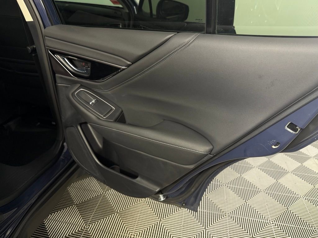 Used 2024 Subaru Outback Limited AWD/4WD image 29