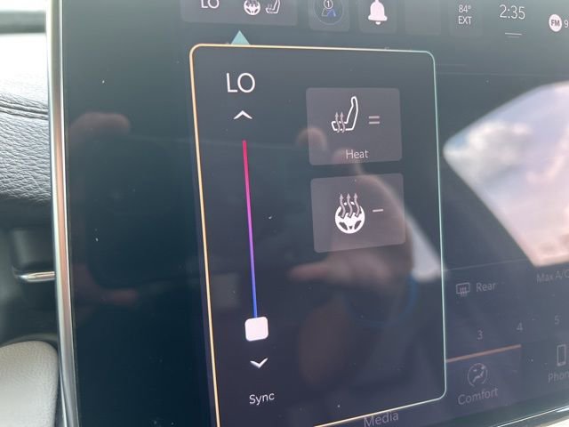 Used 2024 Jeep Compass Limited image 21