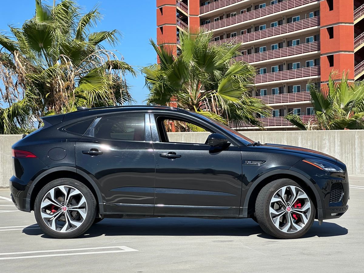 Used 2019 Jaguar E-PACE R-Dynamic SE image 13