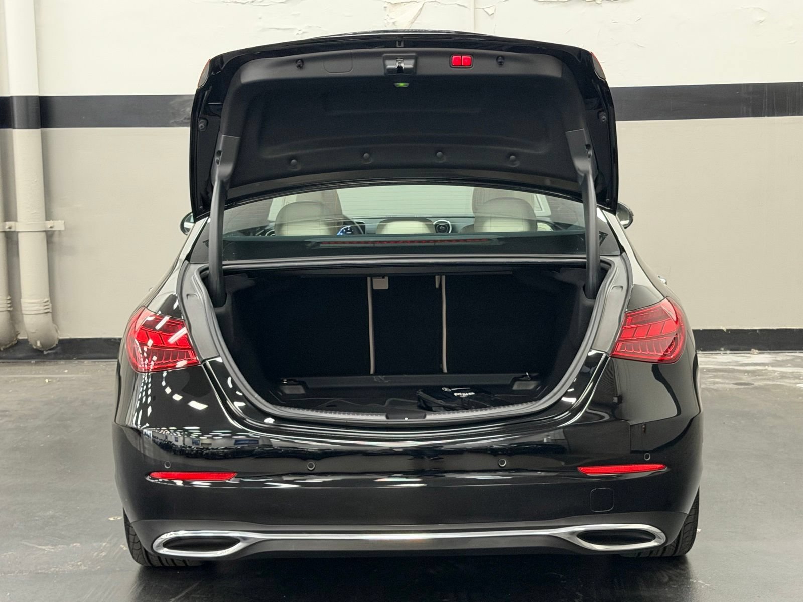 Used 2023 Mercedes-Benz C 300 4MATIC Sedan image 14