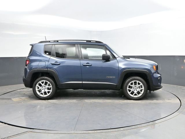 Used 2023 Jeep Renegade Latitude w/ Sun/Sound Group image 12