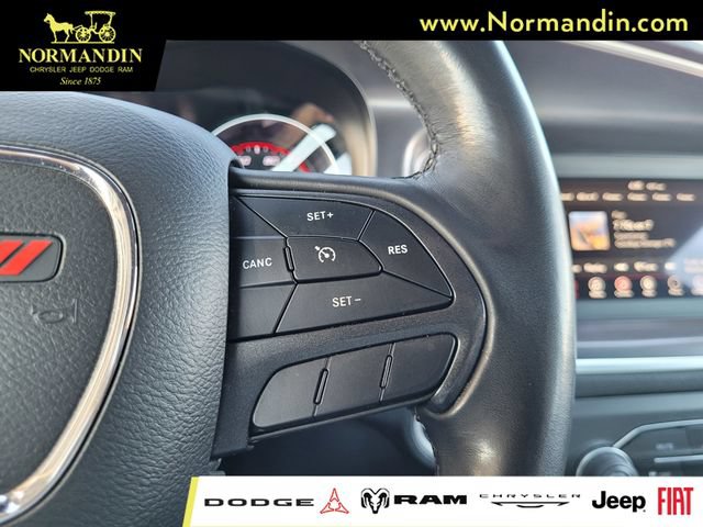 Used 2019 Dodge Charger SXT RWD image 14