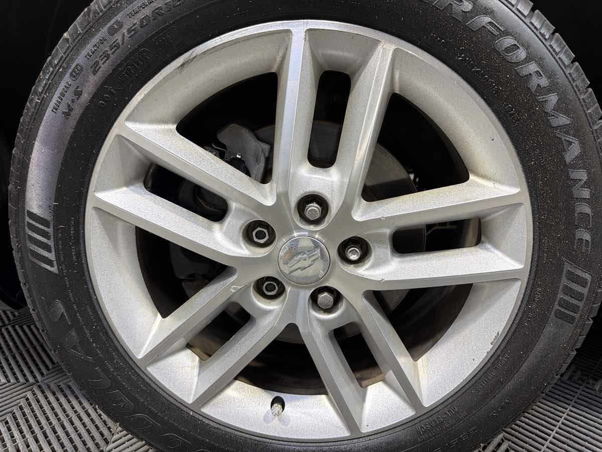 Used 2013 Chevrolet Impala LTZ FWD image 31