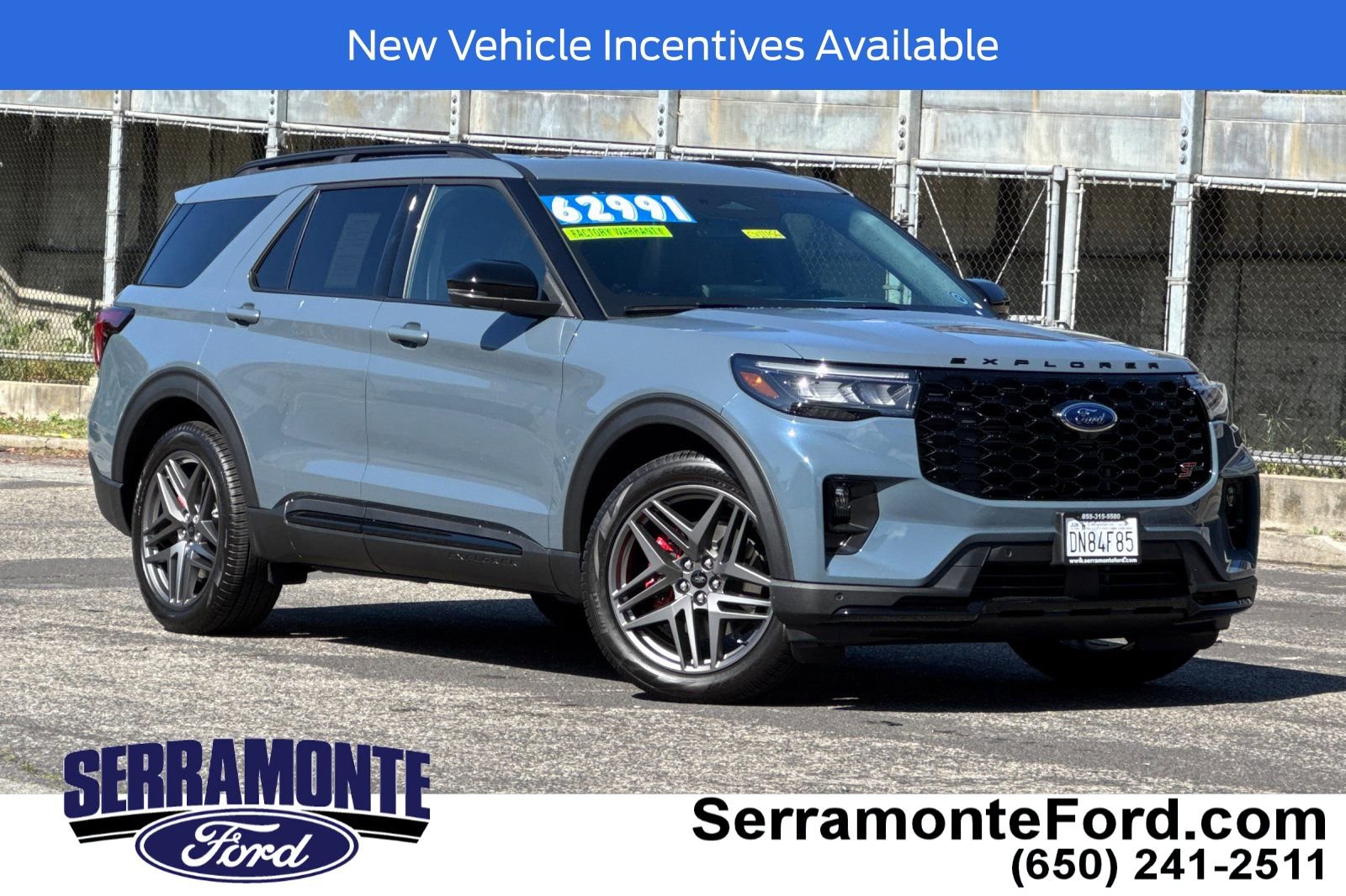 Used 2026 Ford Explorer ST w/ Sun And Sound Package AWD/4WD image 1