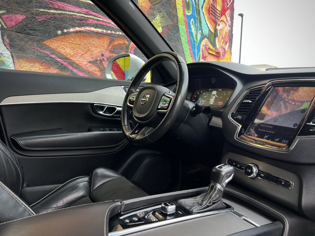 Used 2016 Volvo XC90 T6 R-Design w/ Protection Package Plus image 27