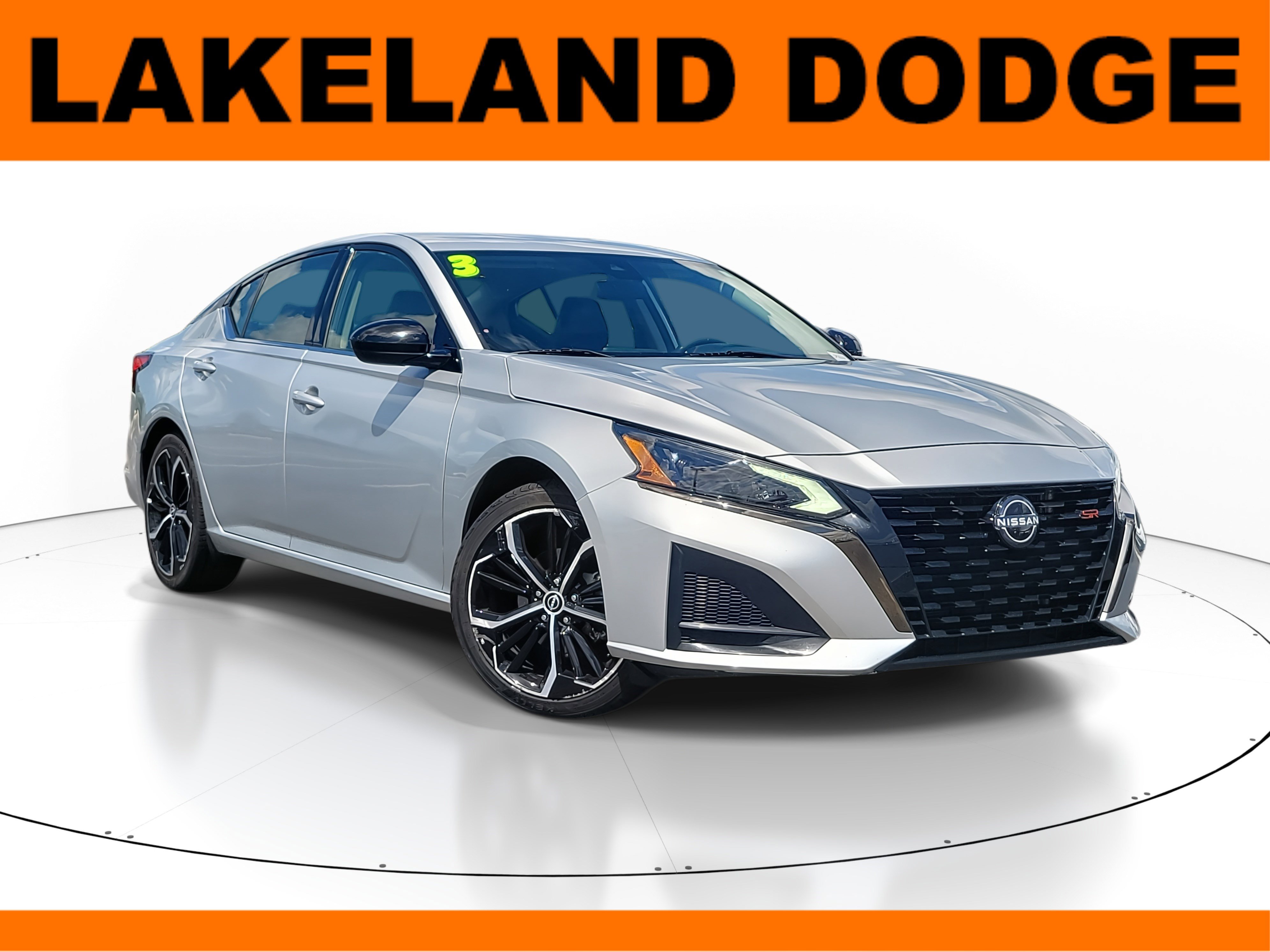 Used 2023 Nissan Altima 2.5 SR