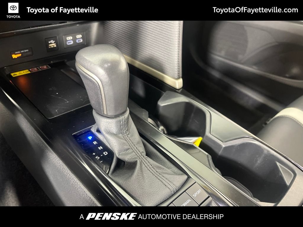 Certified 2025 Toyota Camry SE FWD image 31