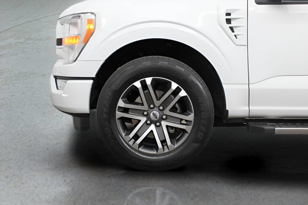 Used 2022 Ford F150 XL w/ STX Appearance Package RWD image 11