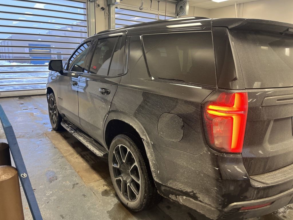 Used 2021 Chevrolet Tahoe RST w/ Luxury Package image 3