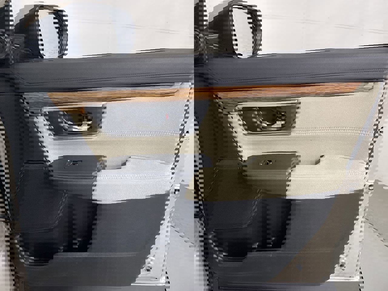 Used 2019 Honda CR-V EX image 25