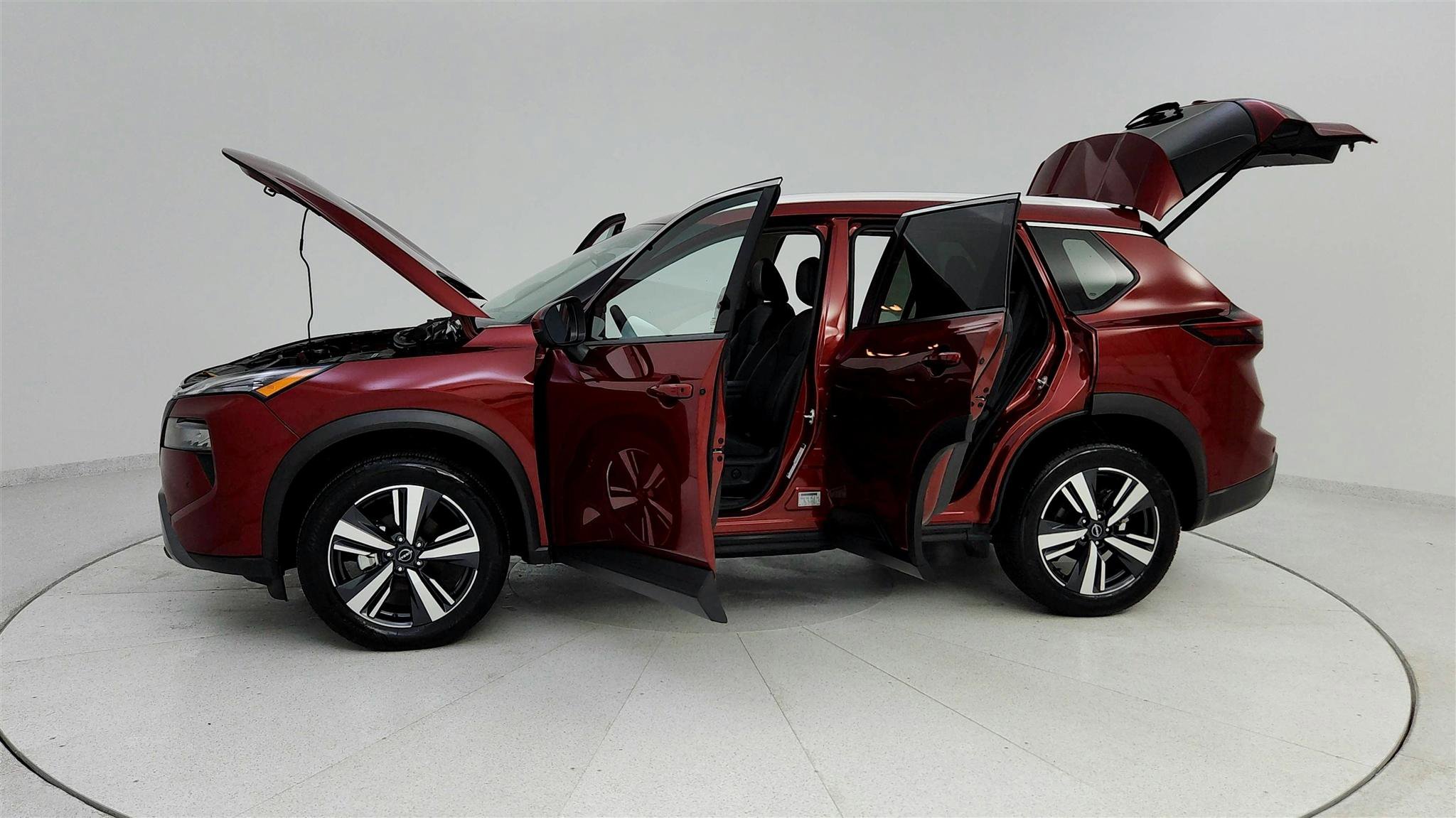 Used 2024 Nissan Rogue SL w/ SL Premium Package FWD image 22