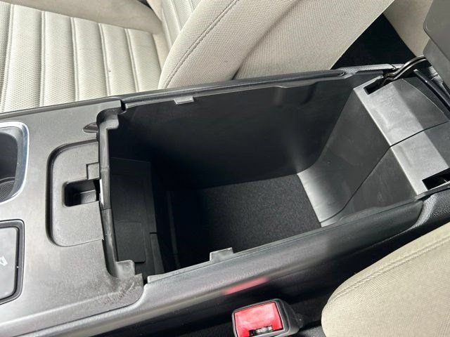 Used 2018 Ford Fusion S FWD image 32